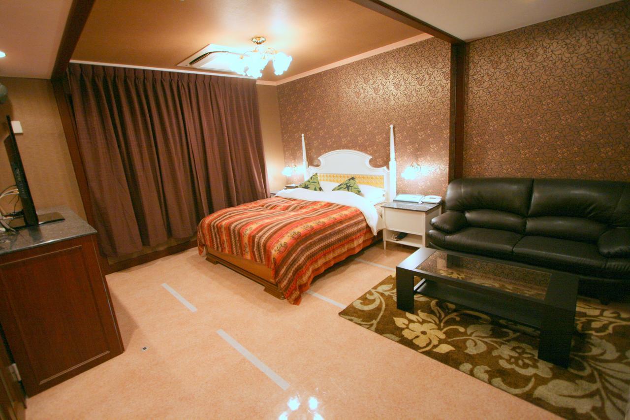 Hotel Sari Resort Takinoyashiro (Adults Only) Kato  Екстер'єр фото